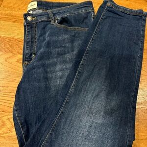 Universal Thread -  Size 14 - indigo